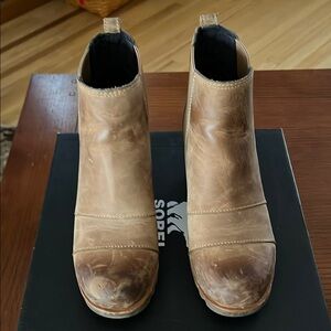 Sorel Lea Wedge Brown Leather Ankle Boots
